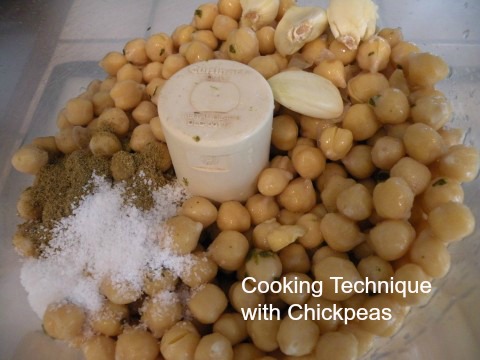 Post image for Cooking Techniques:  Chickpea Hummus