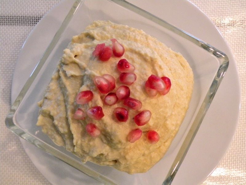 Post image for Hummus with Pomegranate