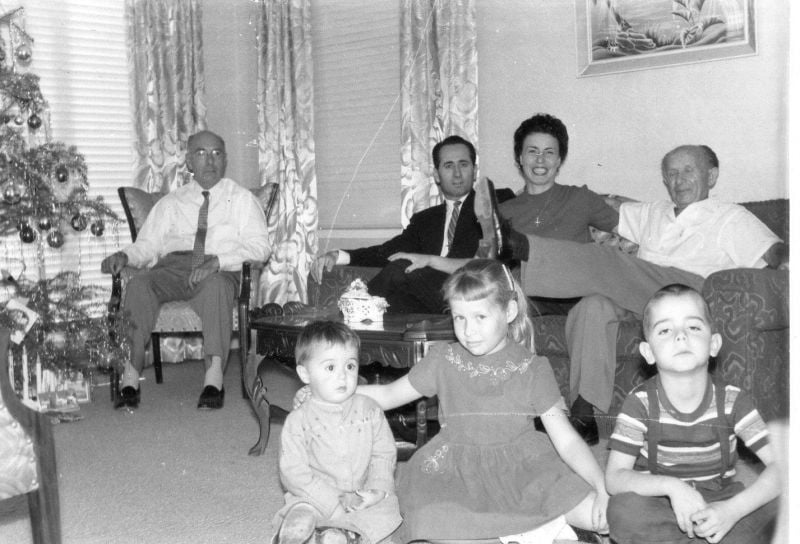 Post image for Greek Christmas in San Diego – 1960