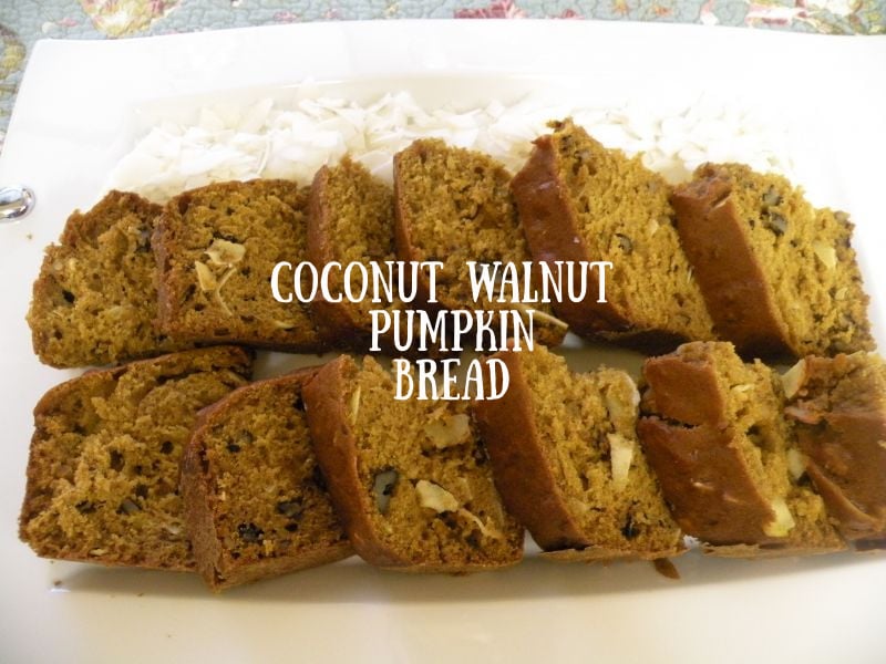 Post image for Coconut Walnut Pumpkin Bread