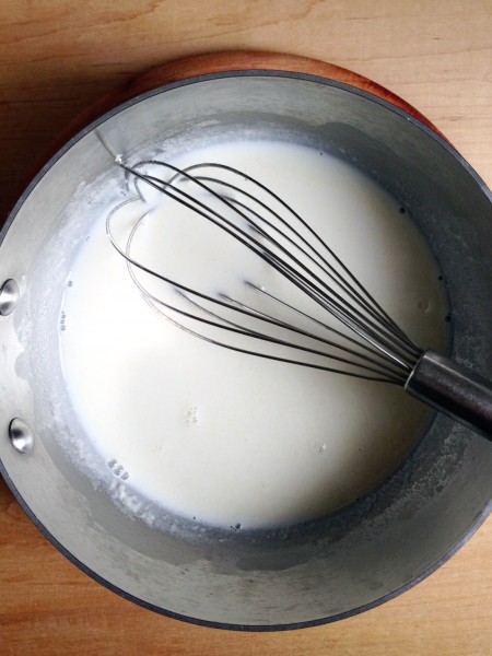 How to whisk a sauce