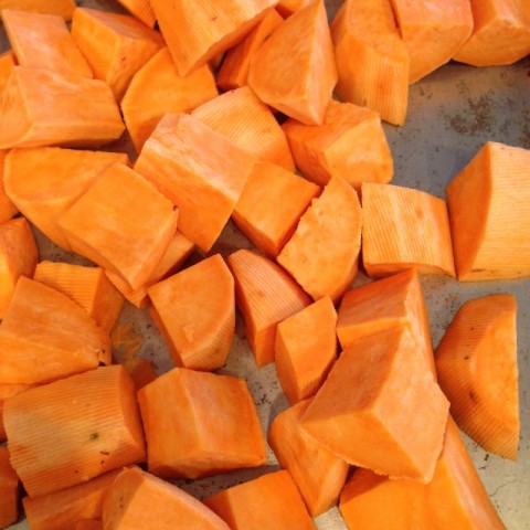 Cutting sweet potatoes evenly!