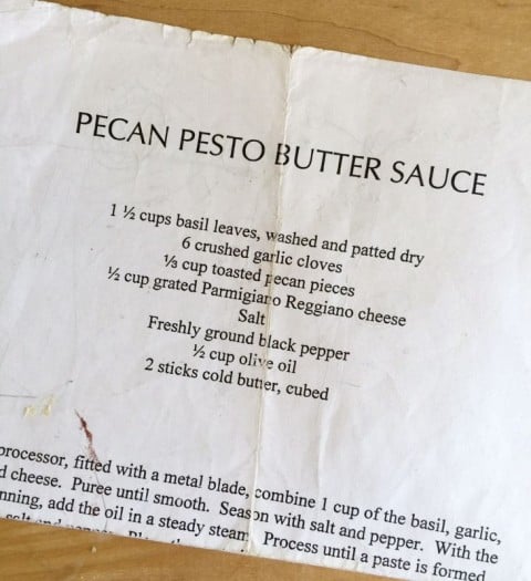 Pecan pesto Suace