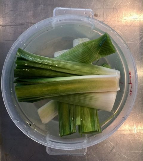 washing leeks